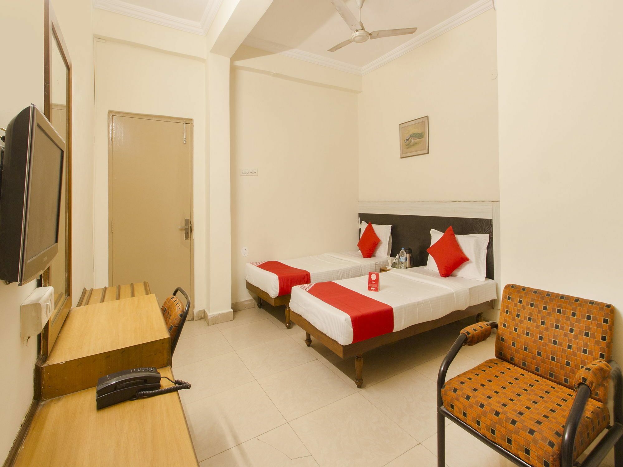 Oyo 11321 Goutham Residency
